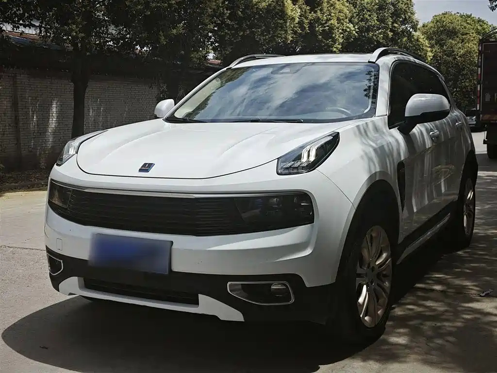 LYNK 01 2017