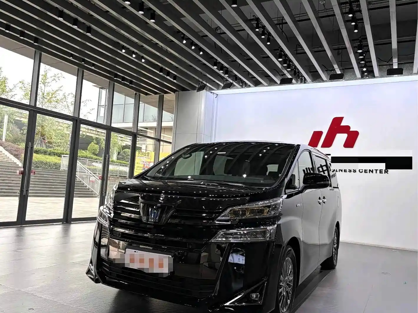 TOYOTA VELLFIRE 2021