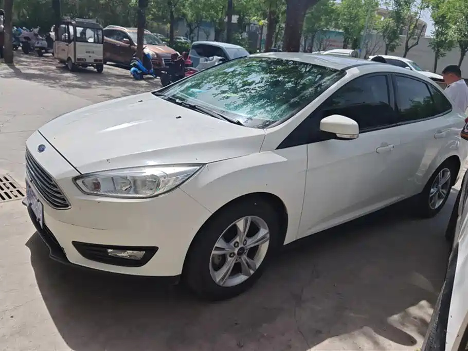 FORD FOCUS 2017