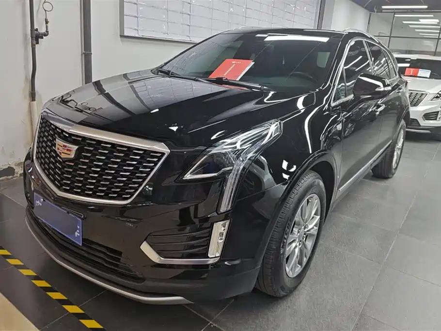 CADILLAC XT5 2021