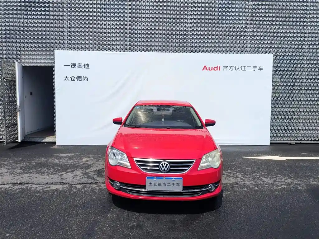 VOLKSWAGEN BORA 2011