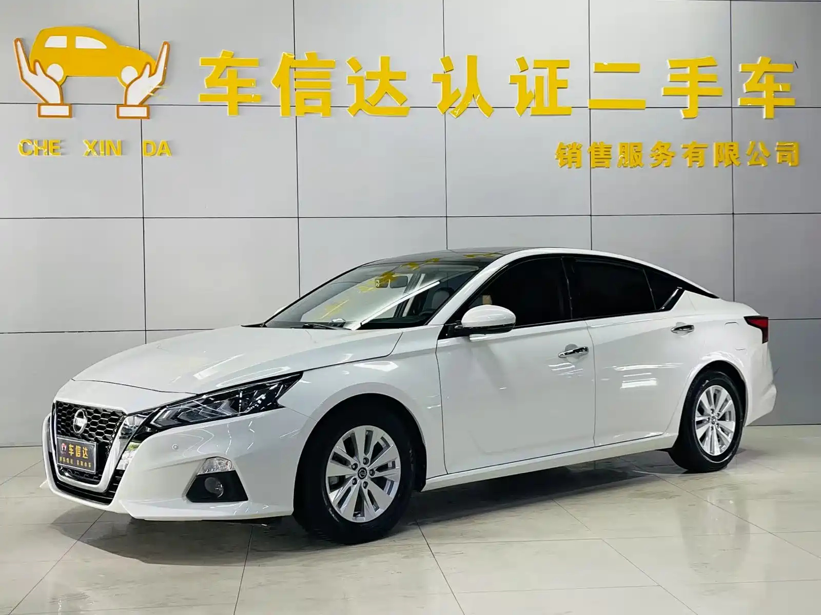 NISSAN TEANA 2020