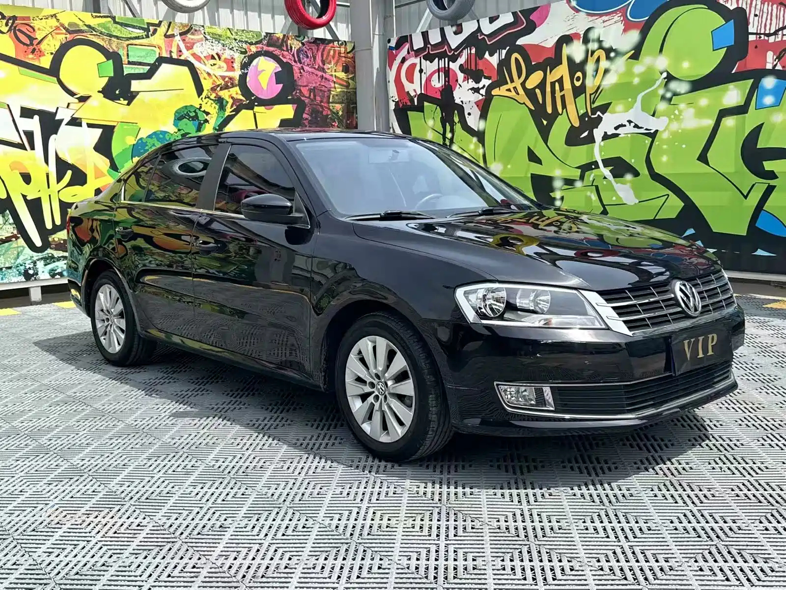 VOLKSWAGEN LAVIDA 2013