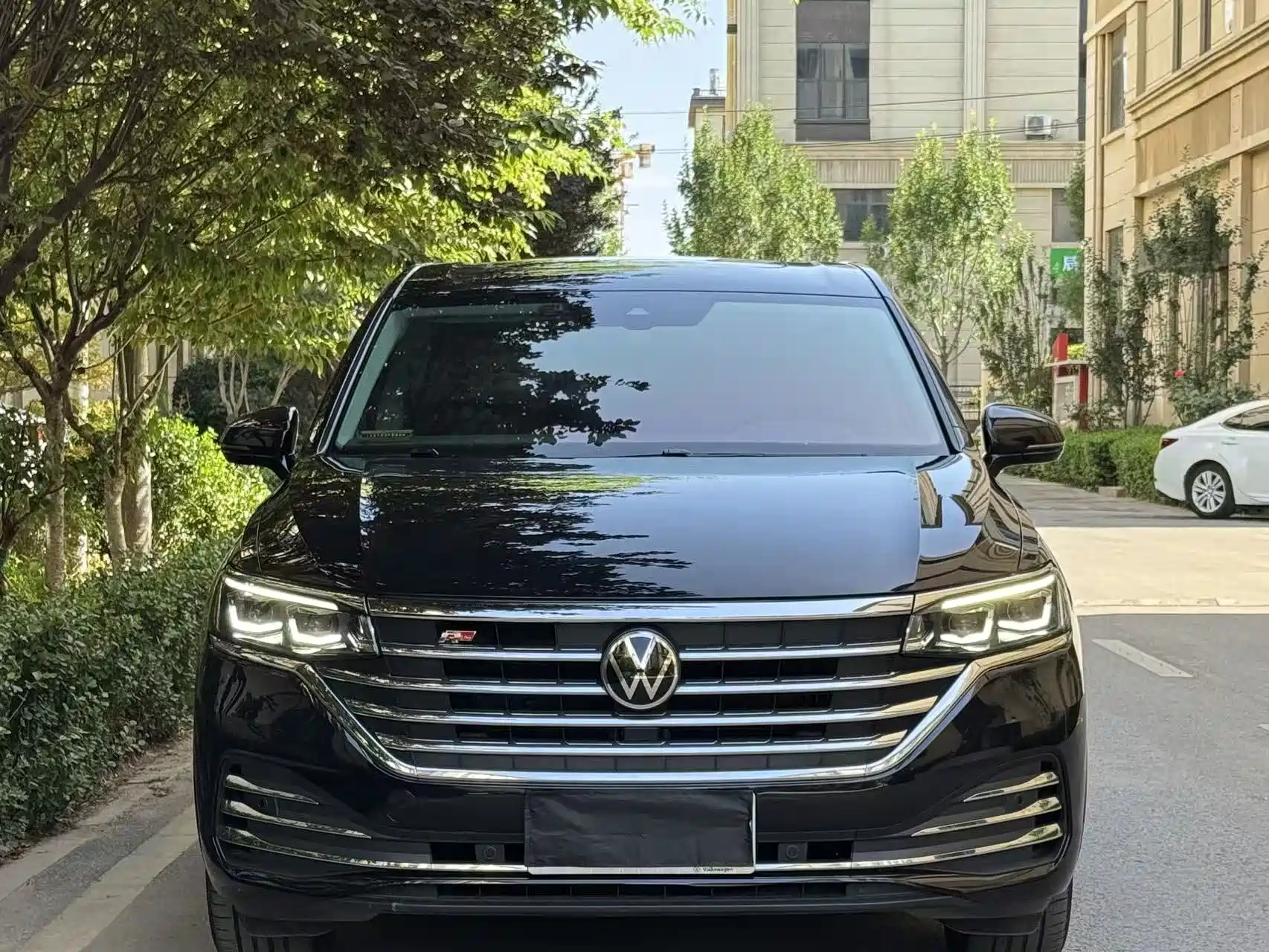 VOLKSWAGEN VILORAN 2024