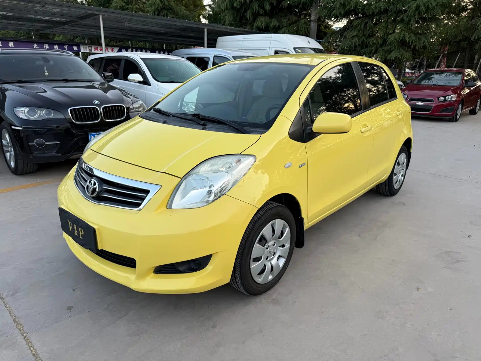 TOYOTA YARIS 2011