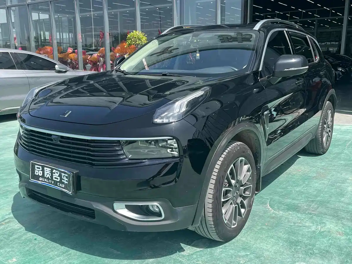 LYNK 01