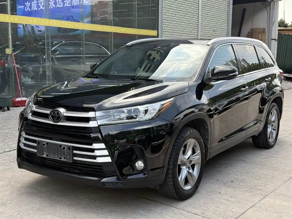 TOYOTA HIGHLANDER 2018