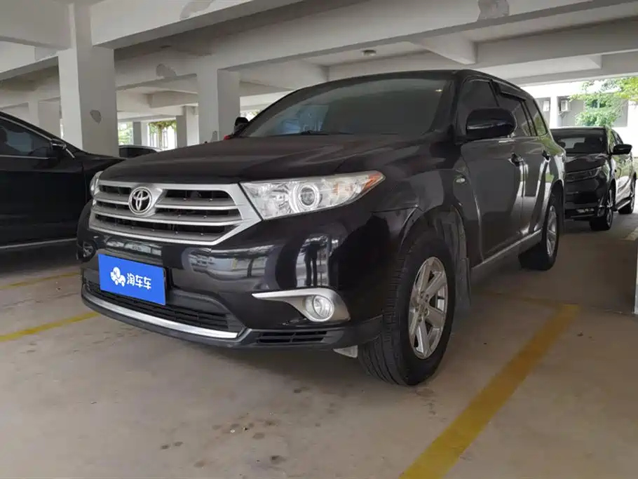 TOYOTA HIGHLANDER 2012