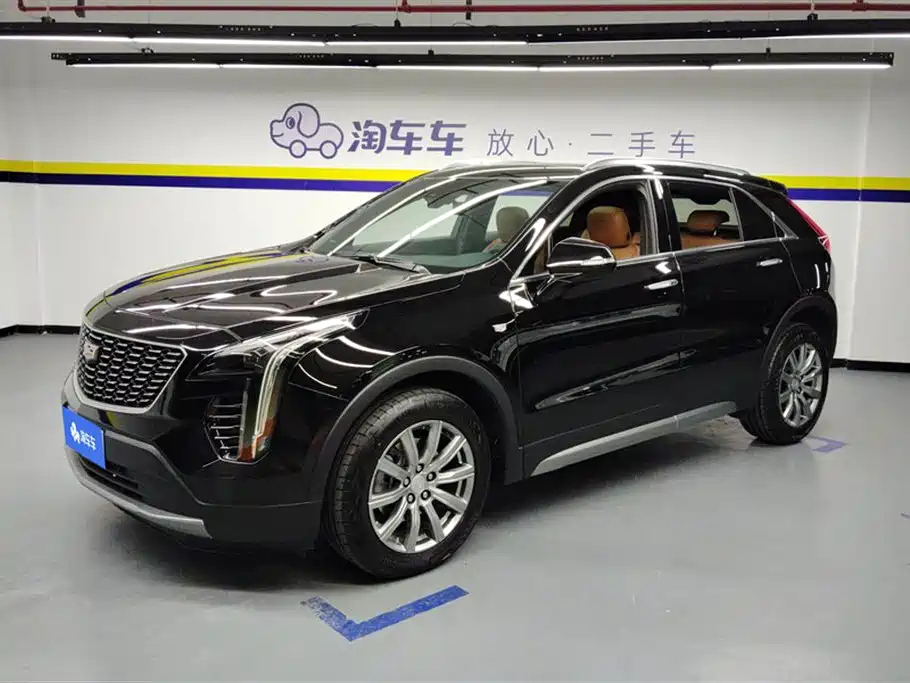 CADILLAC XT4 2023