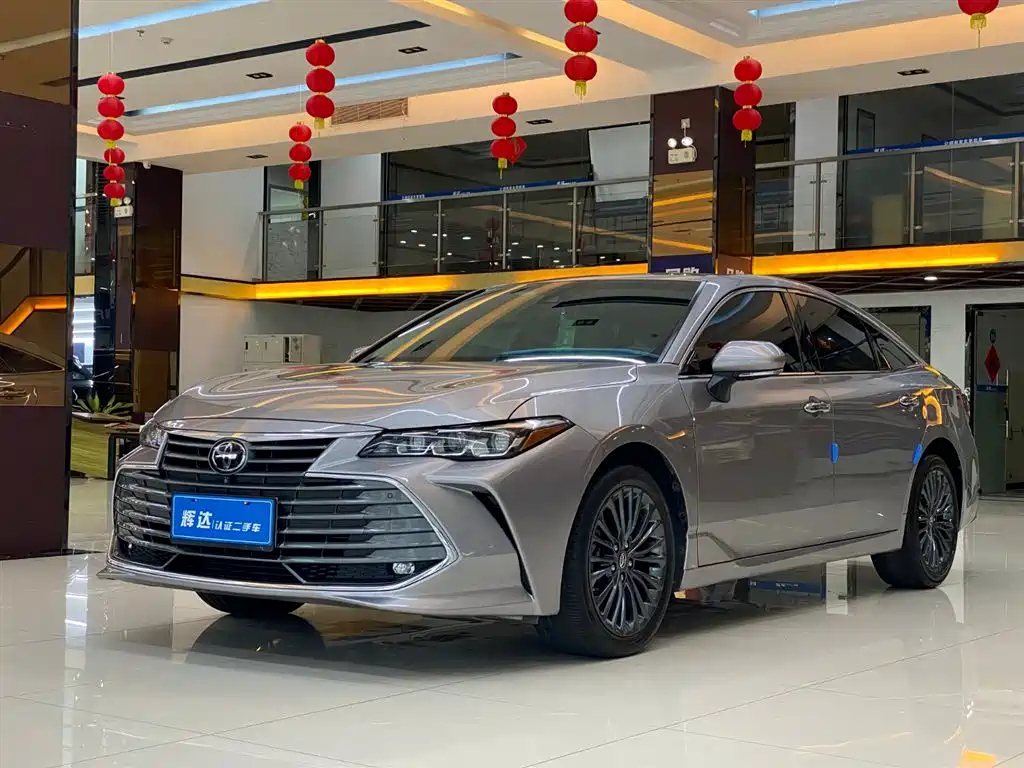 TOYOTA AVALON 2019