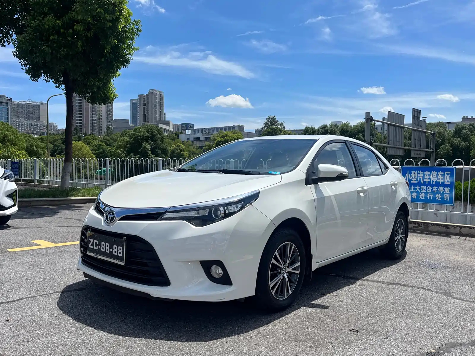 TOYOTA RALINK 2014