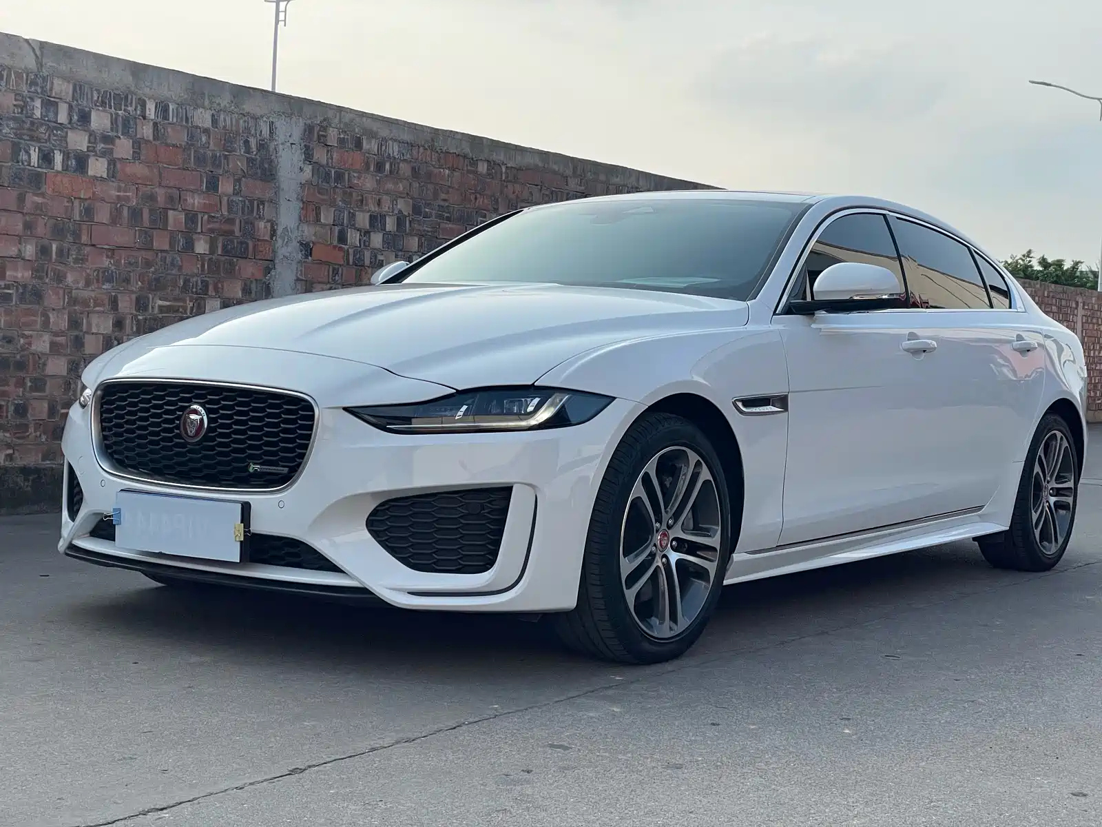 JAGUAR XEL