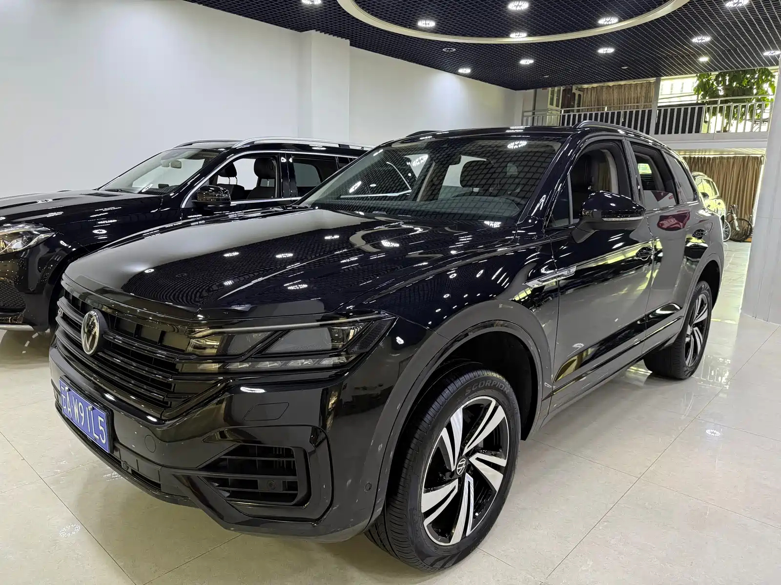 VOLKSWAGEN TOUAREG 2021