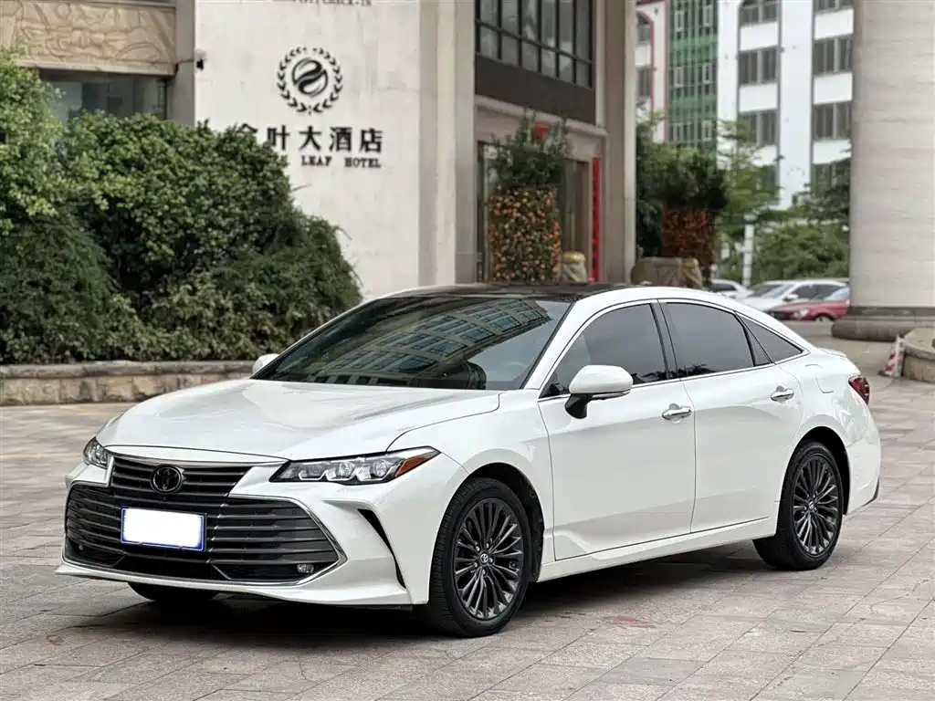 TOYOTA AVALON 2019