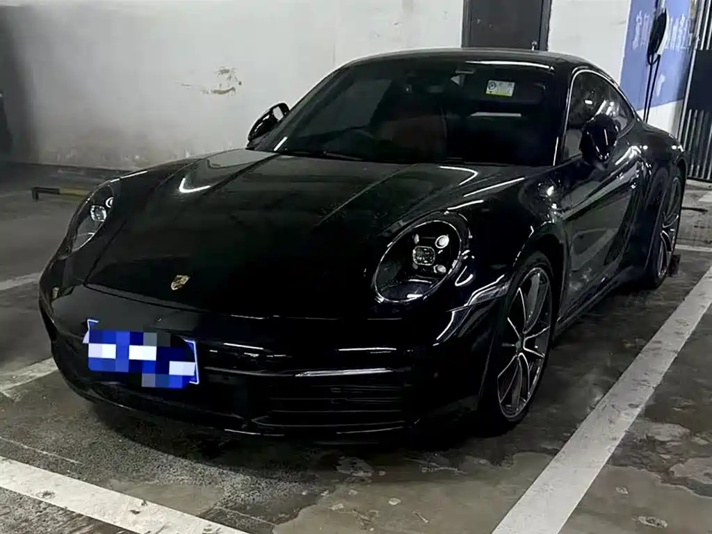 PORSCHE 911 2023