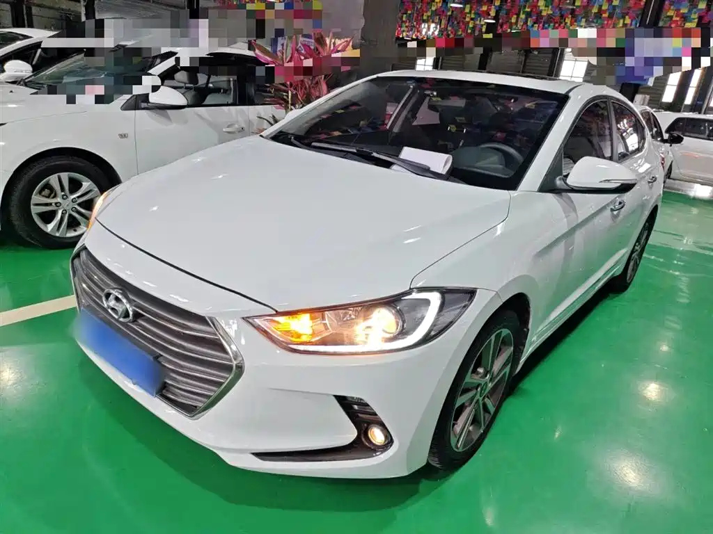 HYUNDAI ELANTRA 2016