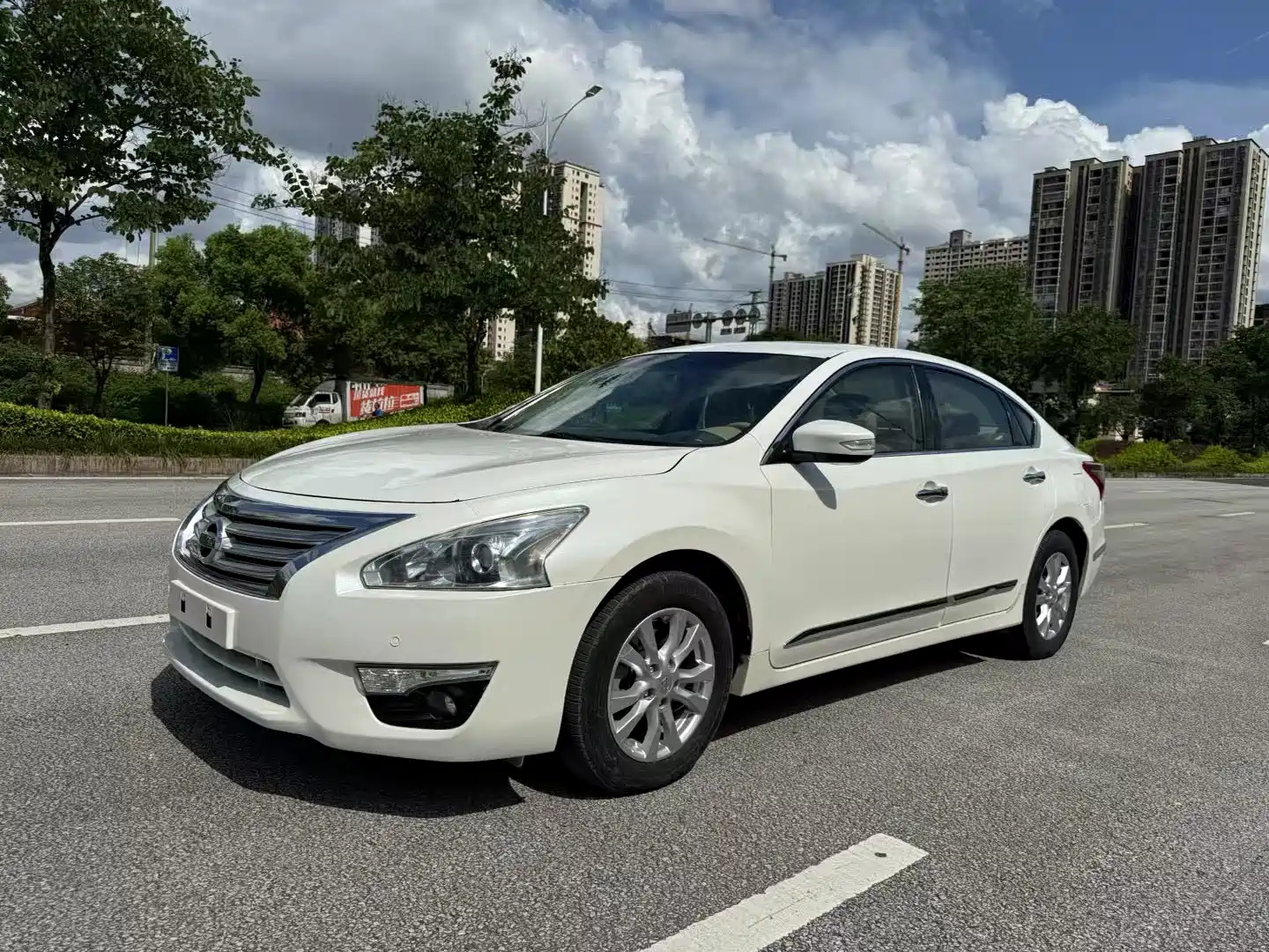 NISSAN TEANA 2013