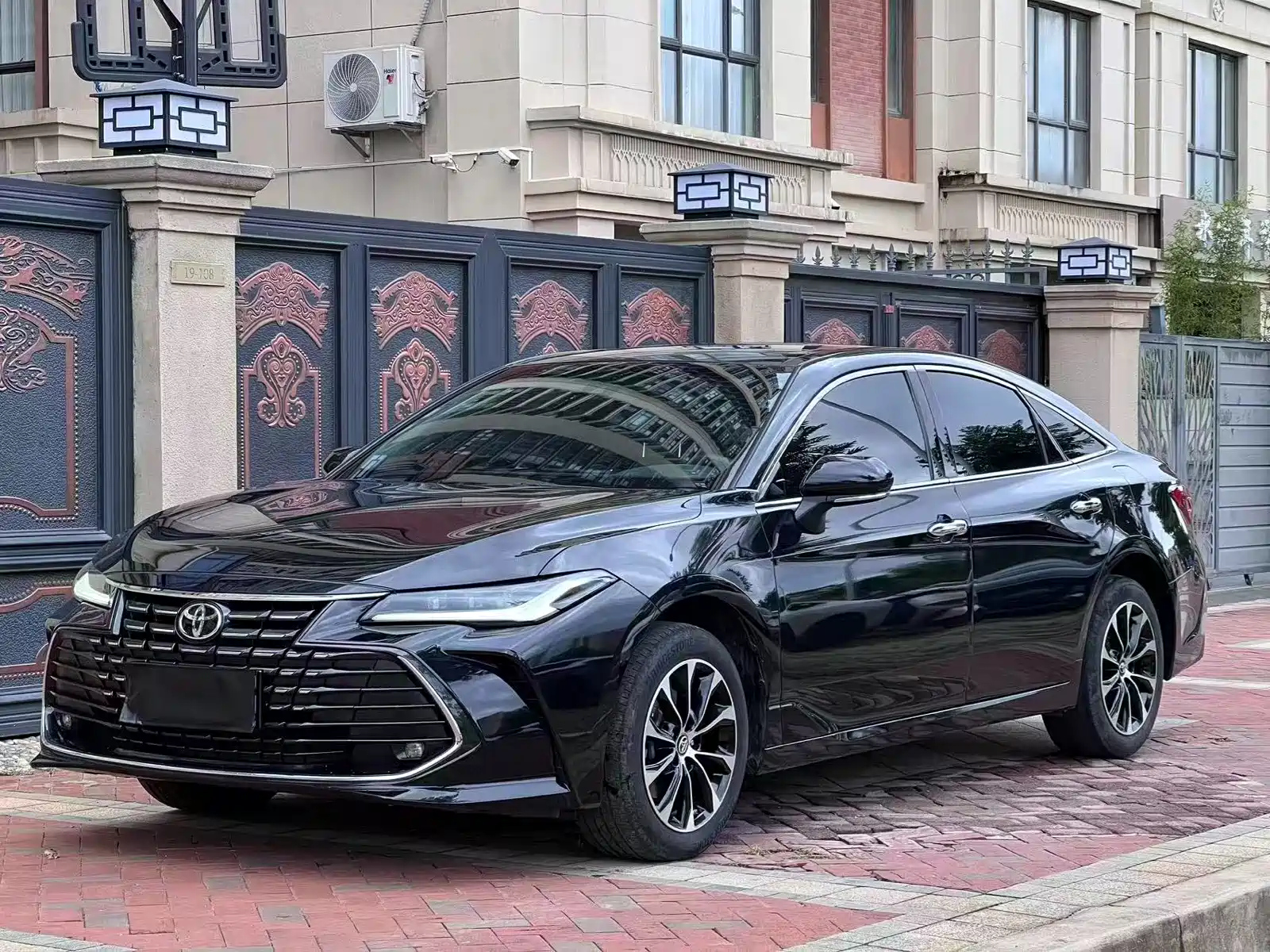 TOYOTA AVALON 2022