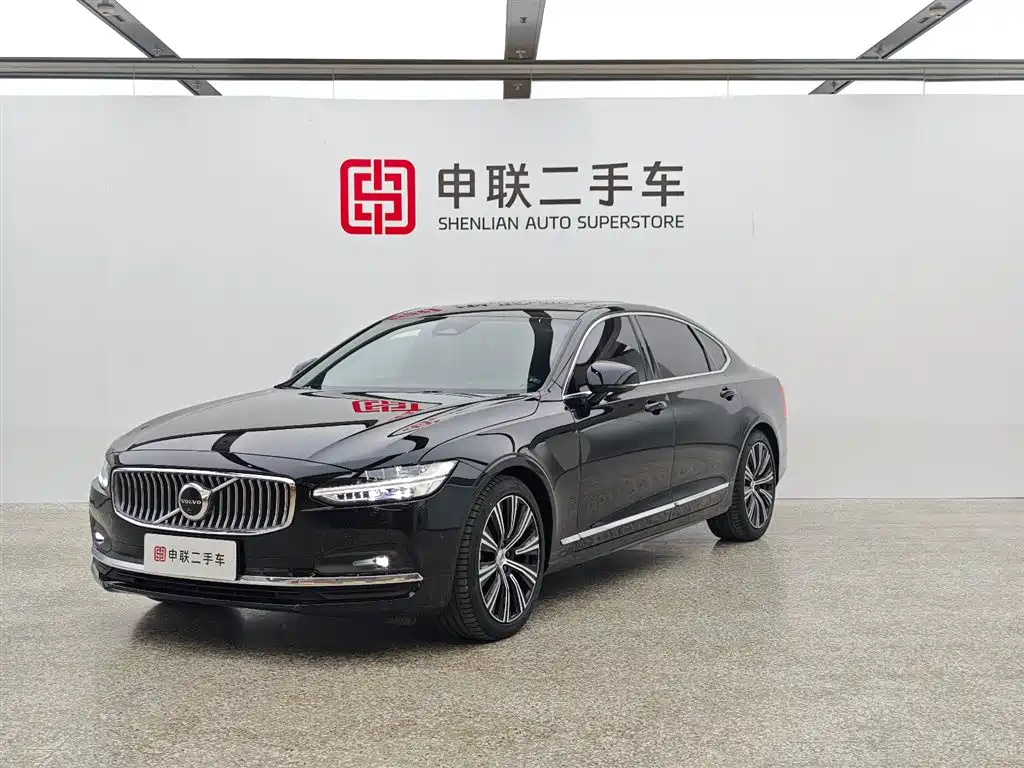 VOLVO S90 2024