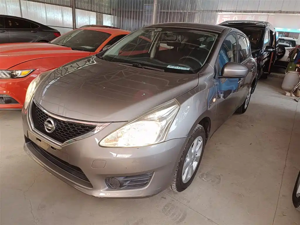 NISSAN TIIDA TIIDA 2014