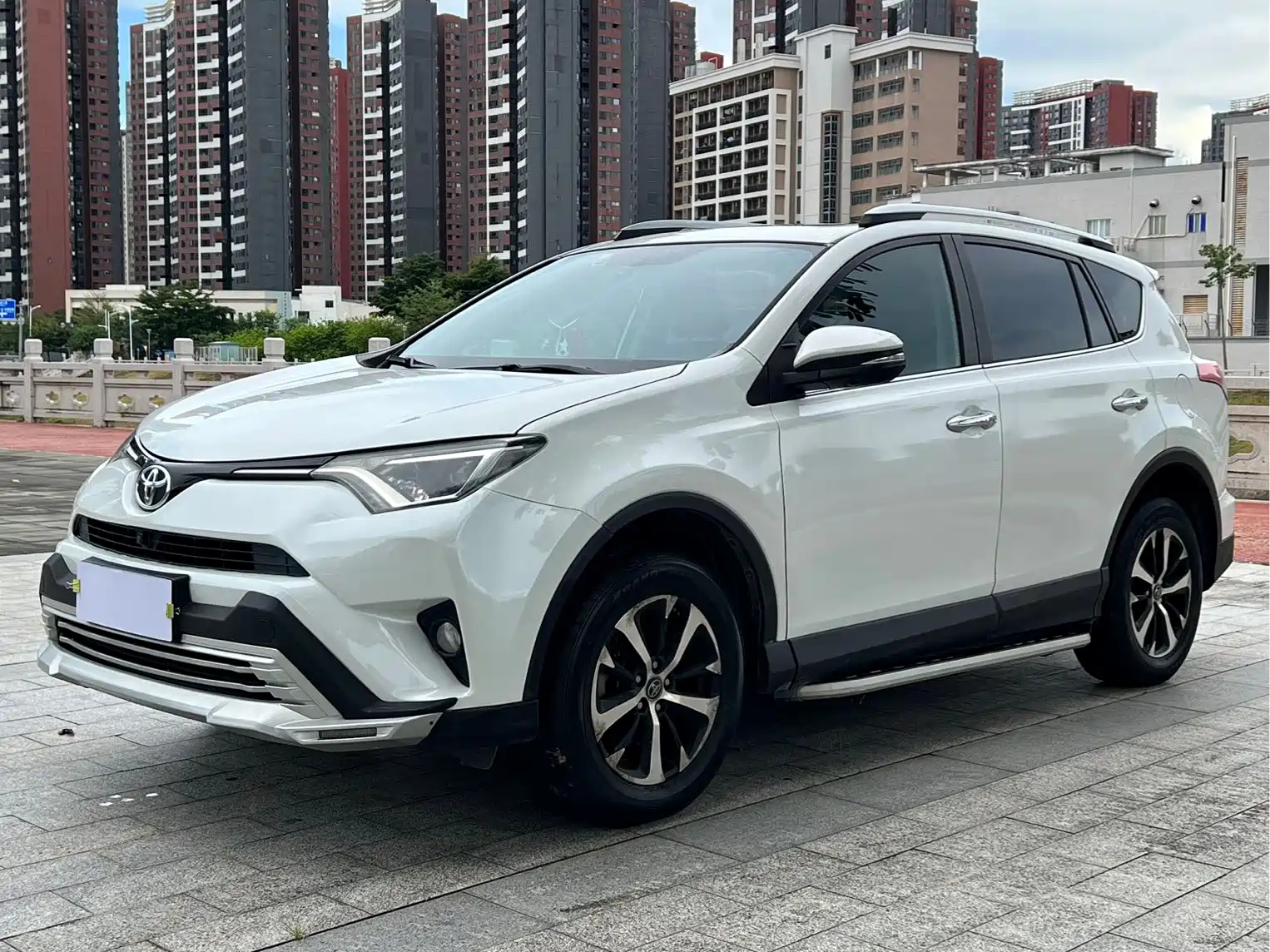 TOYOTA RAV4 RONGFANG 2016