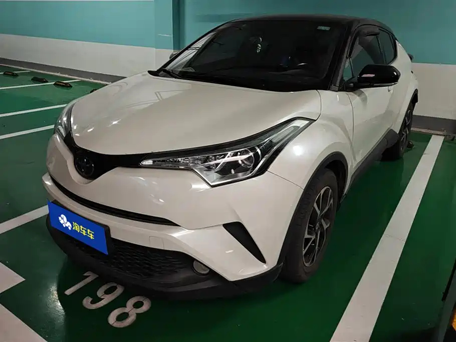 TOYOTA C-HR 2018