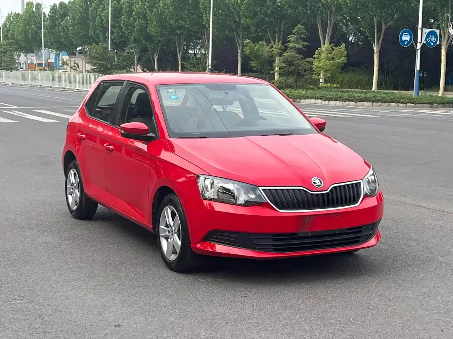 SKODA FASCIA 2017