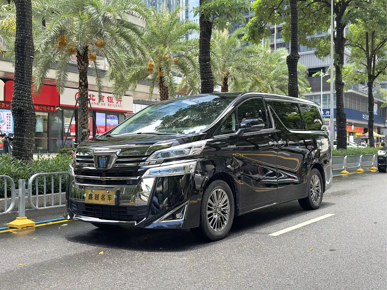 TOYOTA VELLFIRE 2021