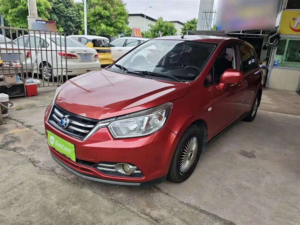 VENUCIA R50