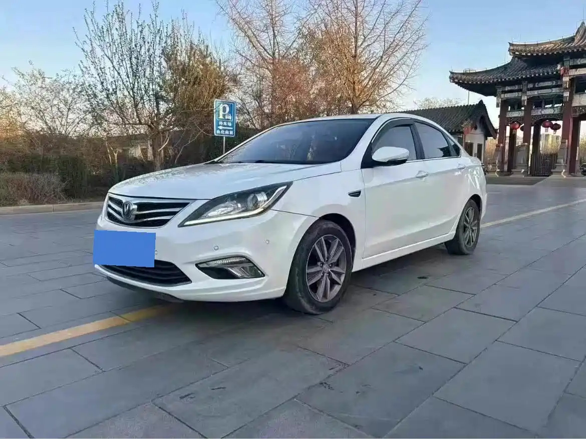 CHANGAN EADO 2016