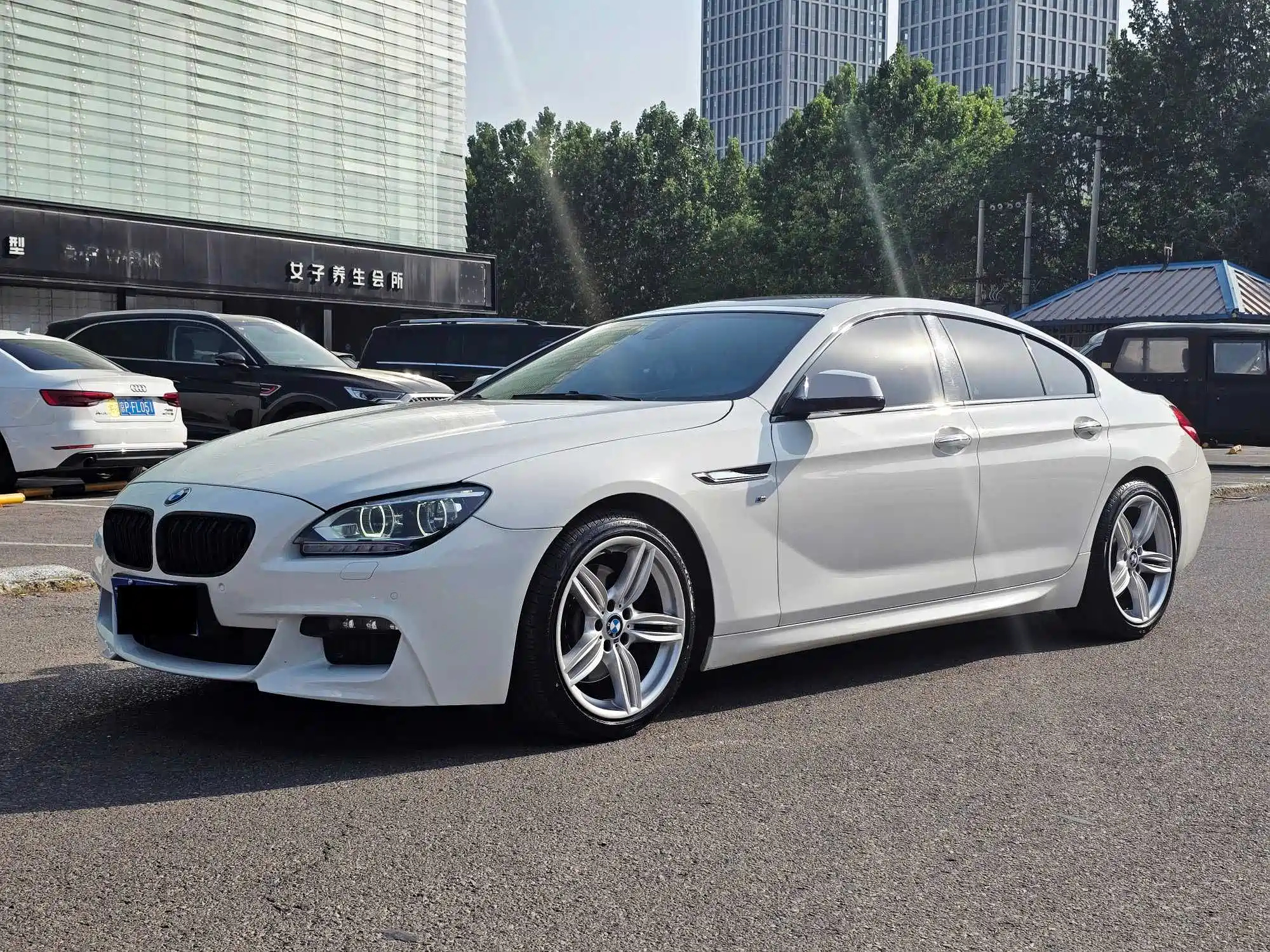BMW 6-SERIES 2013