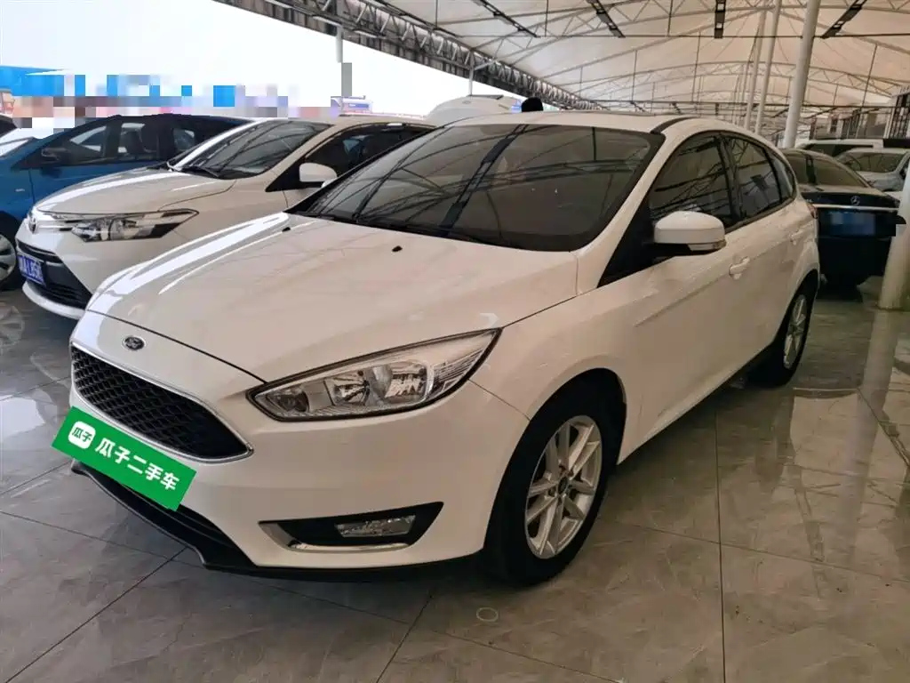 FORD FOCUS 2015