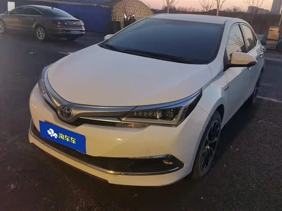 TOYOTA COROLLA 2017