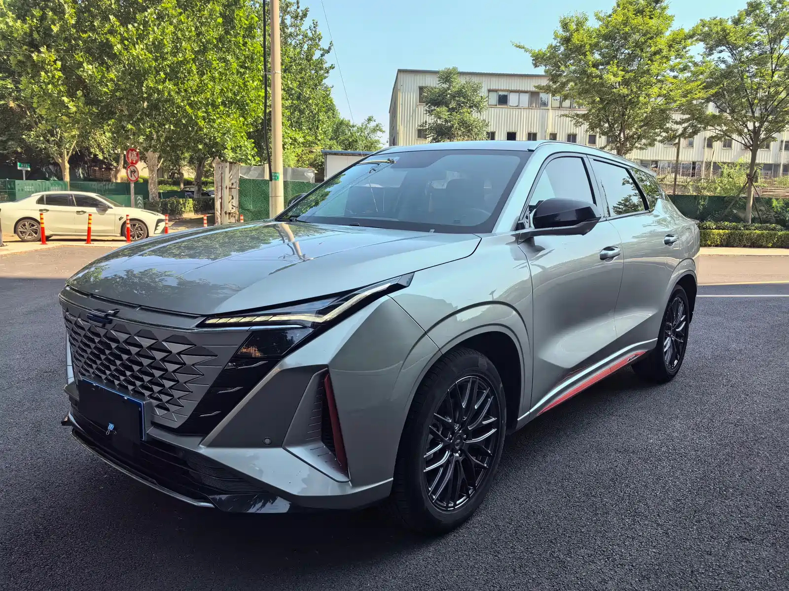 CHANGAN OSHAN Z6 2022