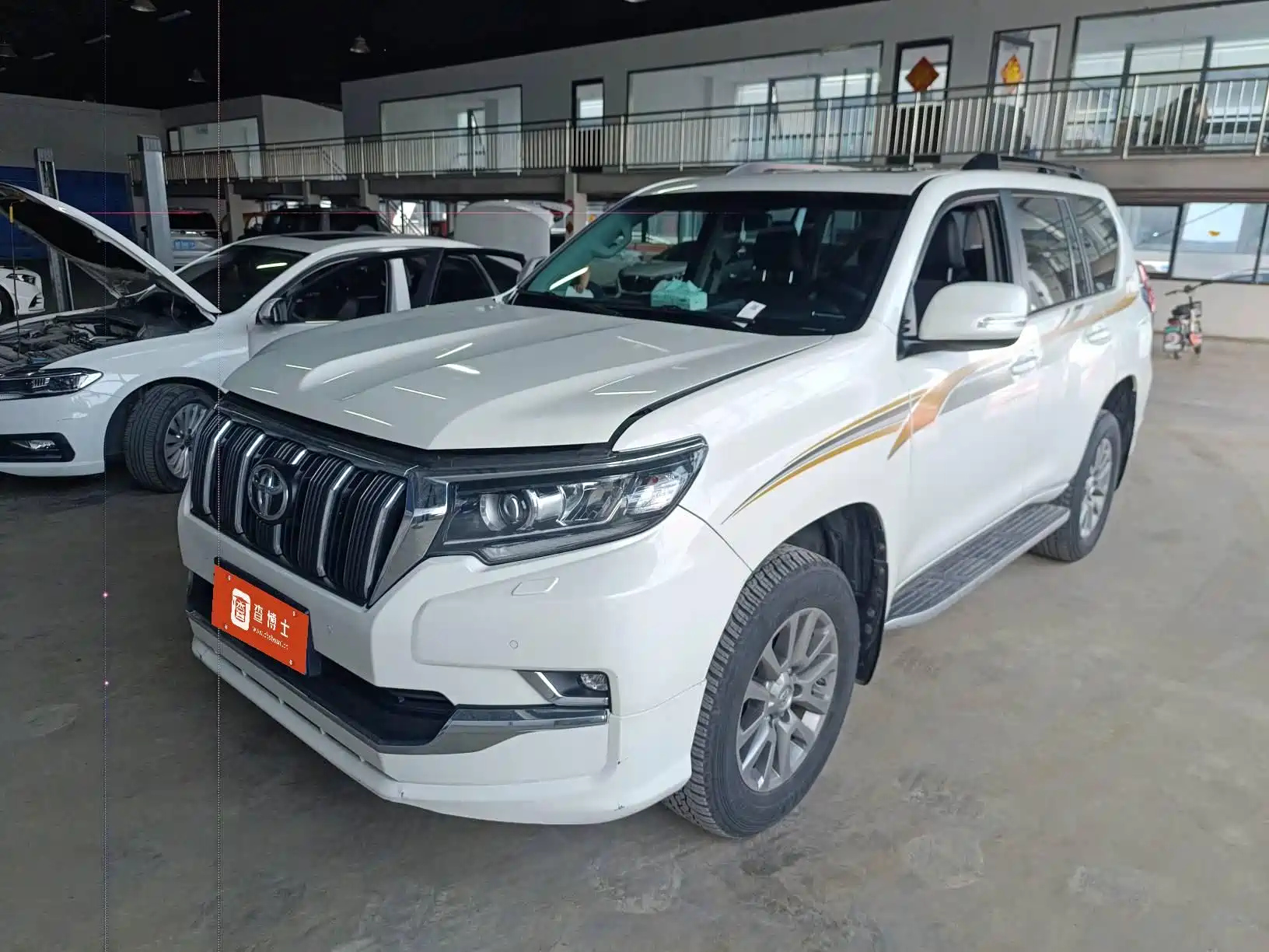 TOYOTA PRADO 2019