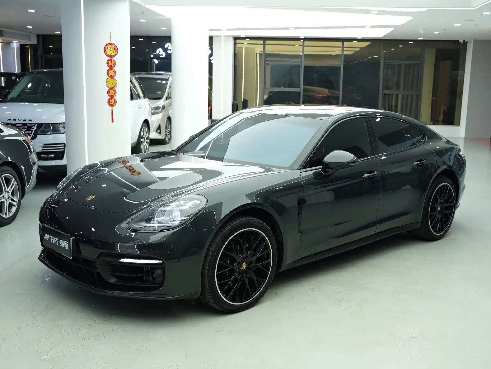PORSCHE PANAMERA 2024