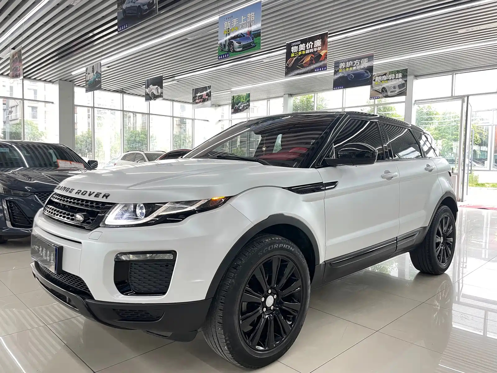 LAND ROVER RANGE ROVER AURORA 2016