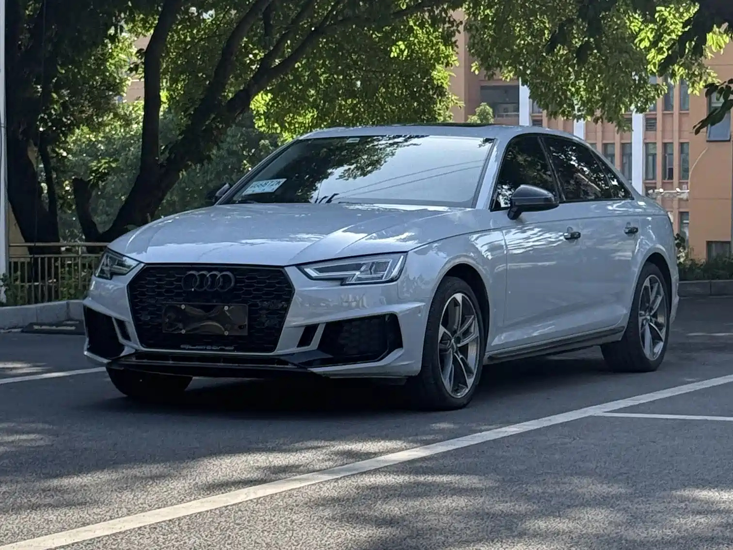 AUDI A4L 2019