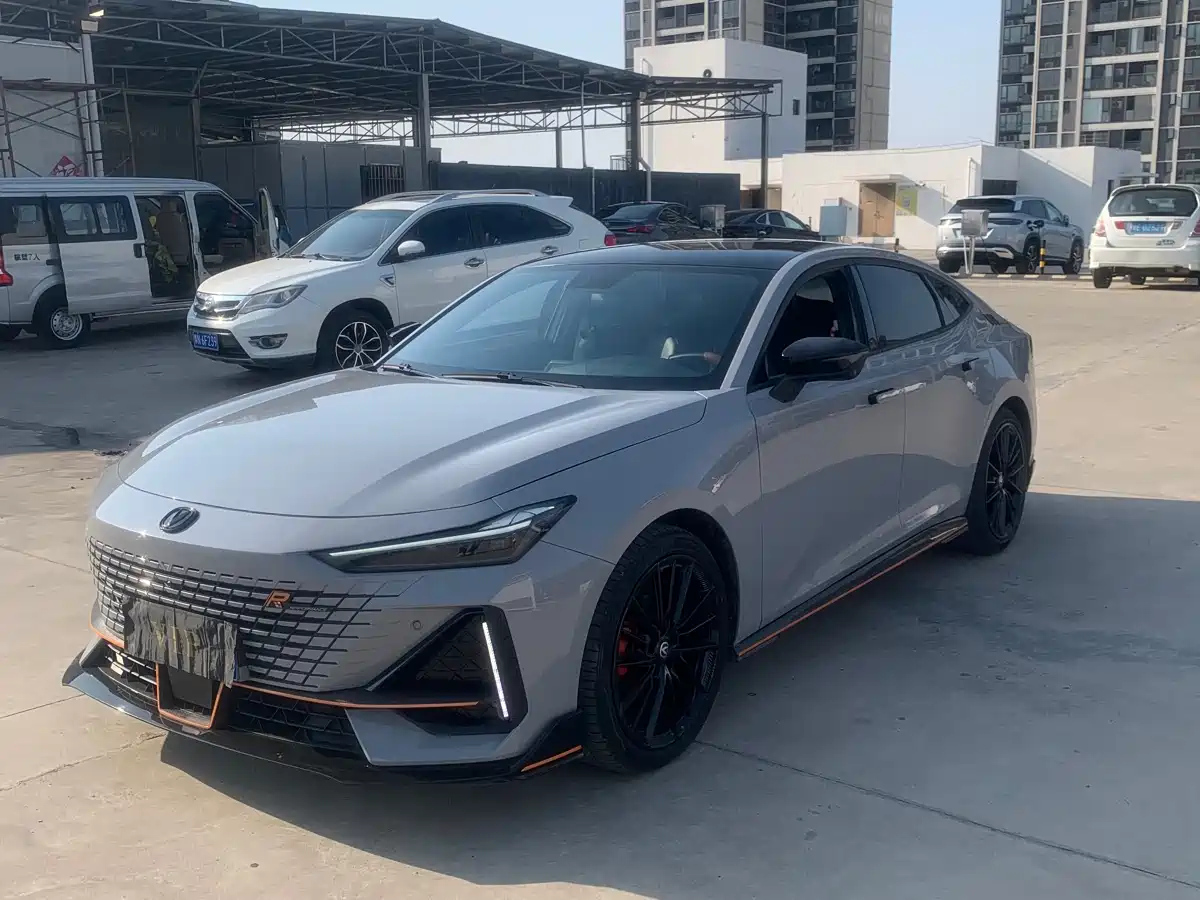 CHANGAN UNI-V 2023