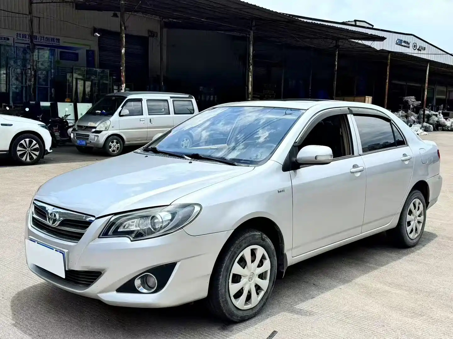 TOYOTA COROLLA 2013