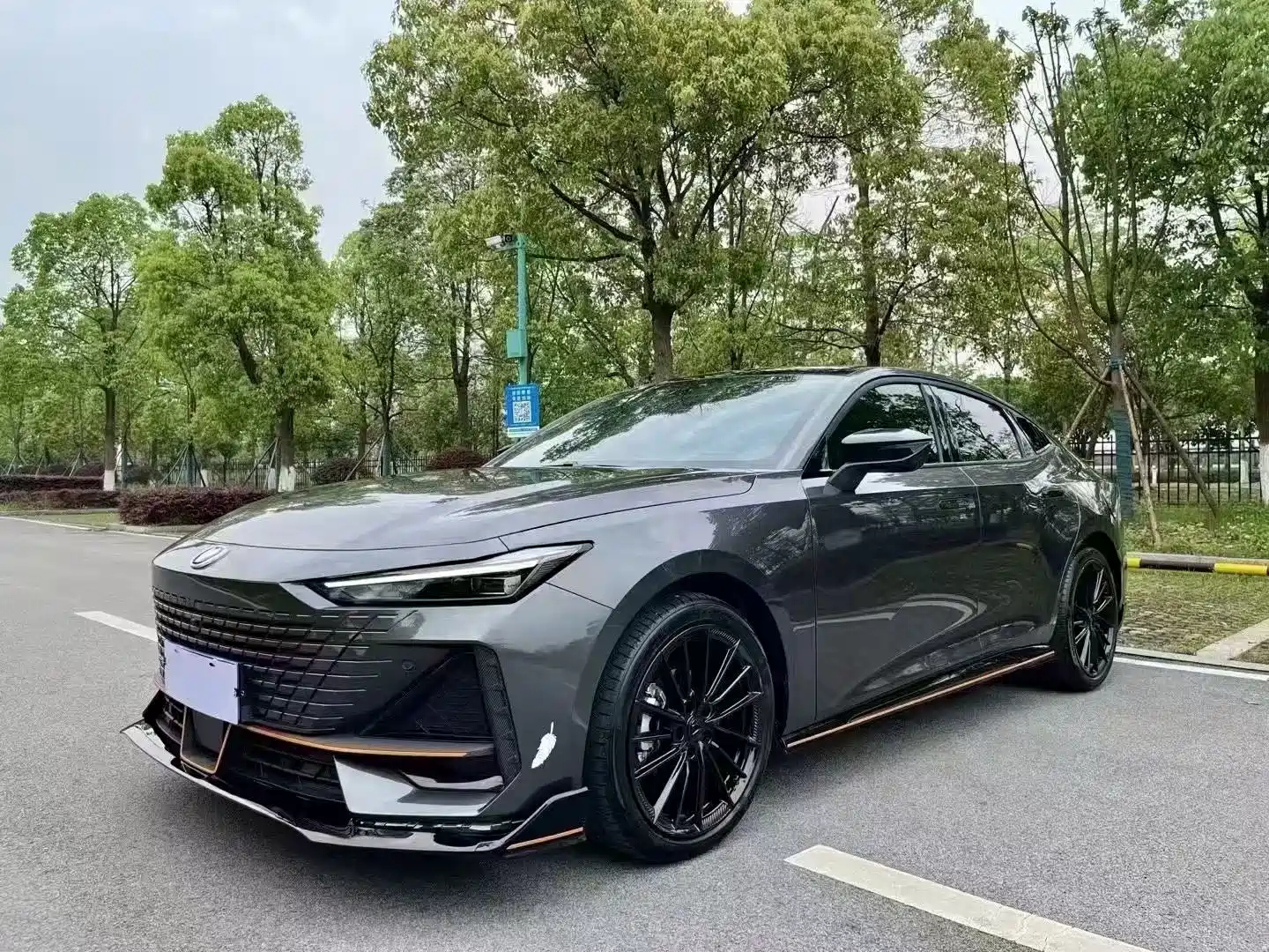 CHANGAN UNI-V 2023