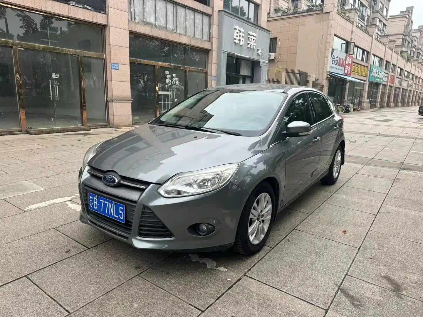 FORD FOCUS 2012