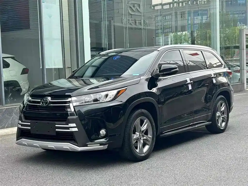 TOYOTA HIGHLANDER 2021