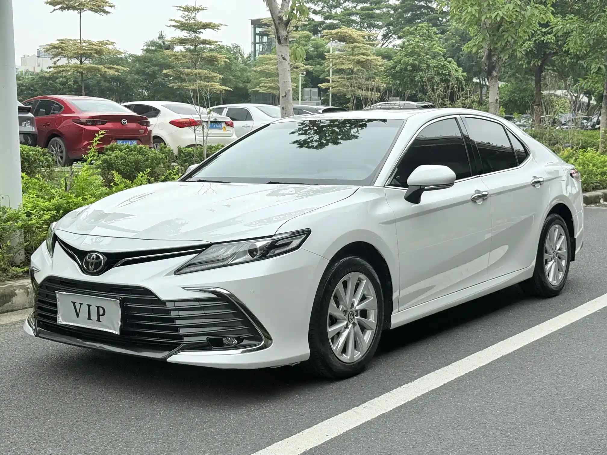 TOYOTA CAMRY 2021