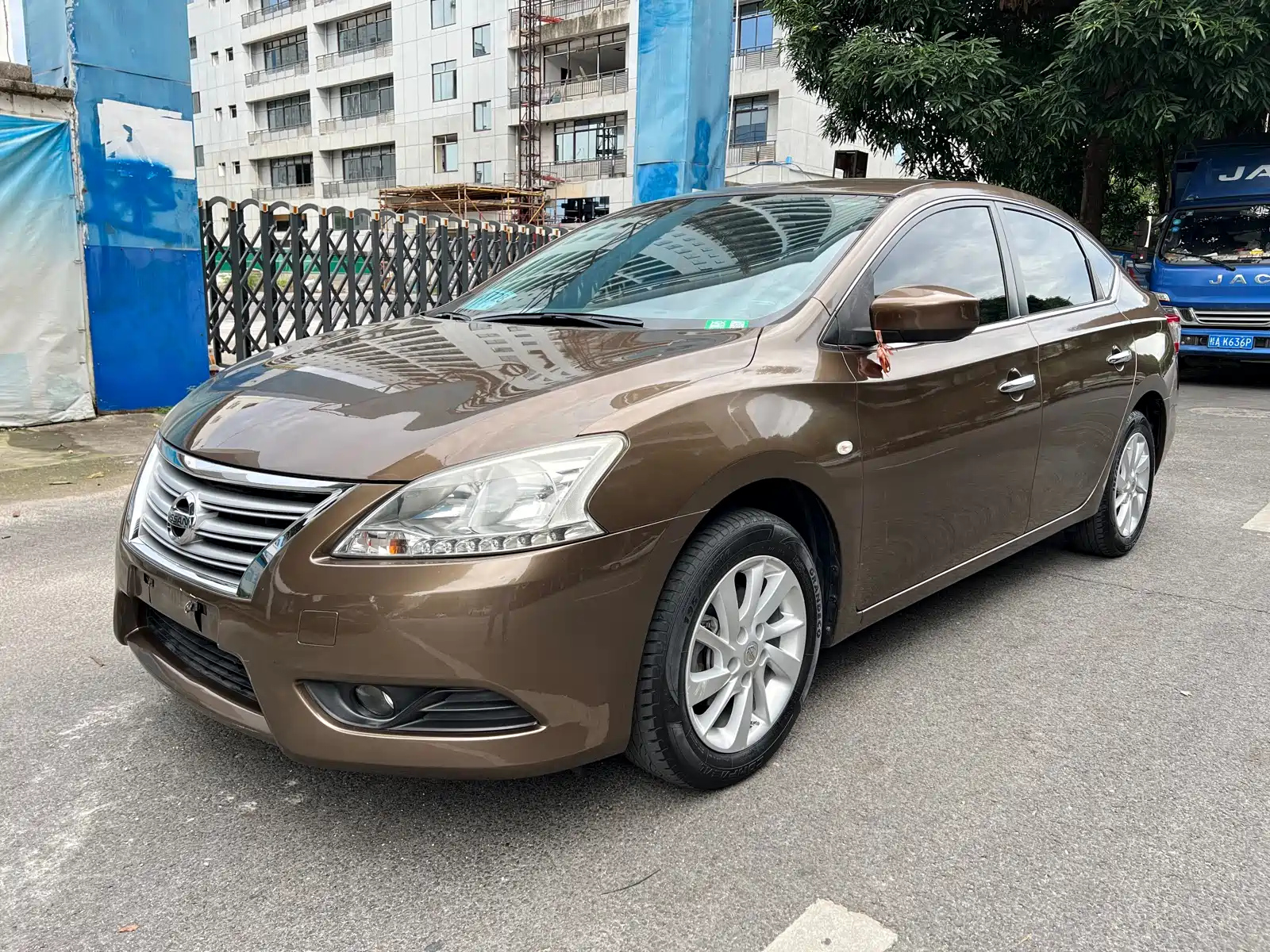 NISSAN SYLPHY 2012