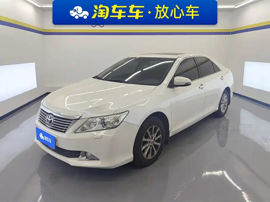 TOYOTA CAMRY 2012