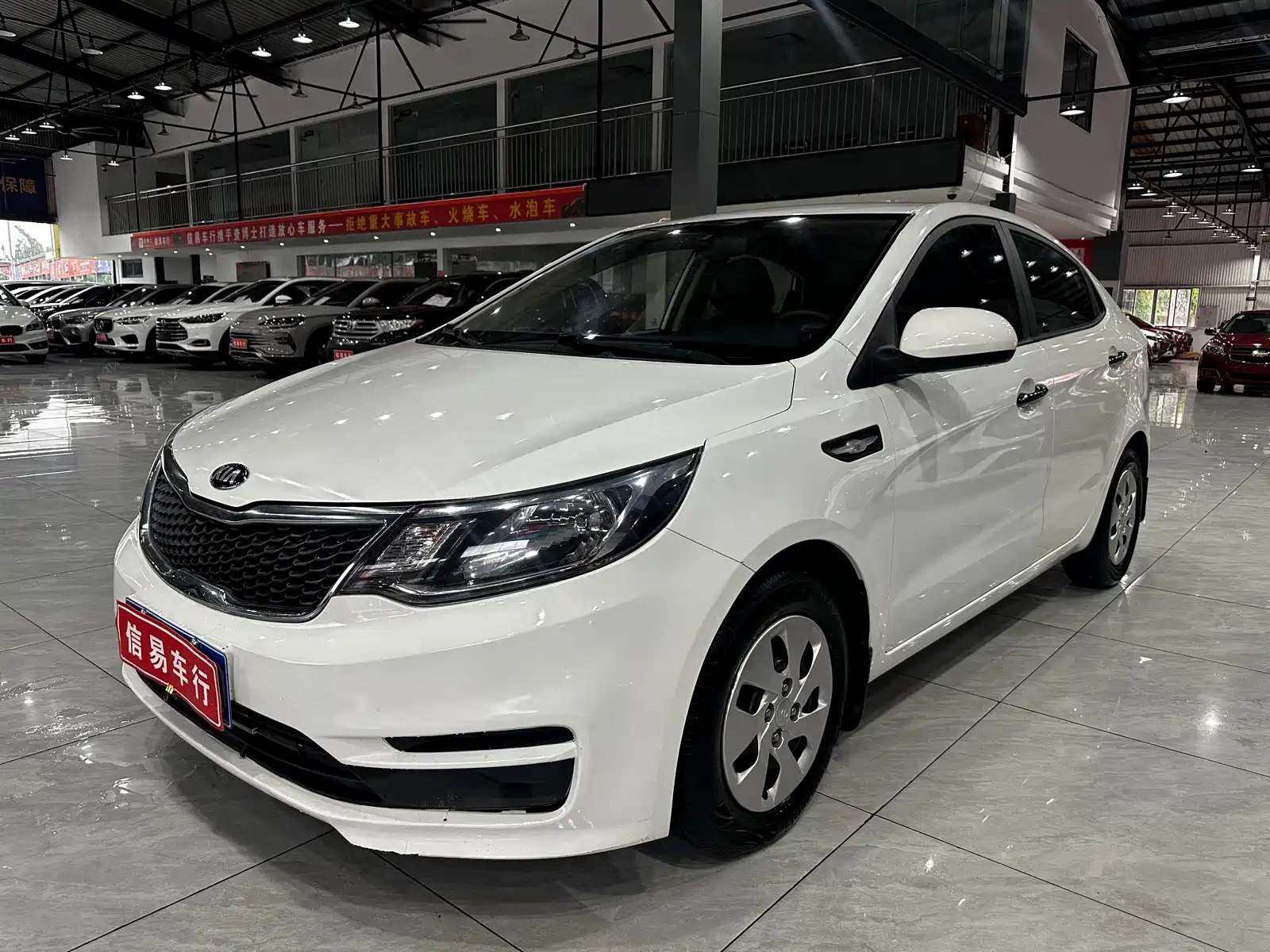 KIA K2 2015