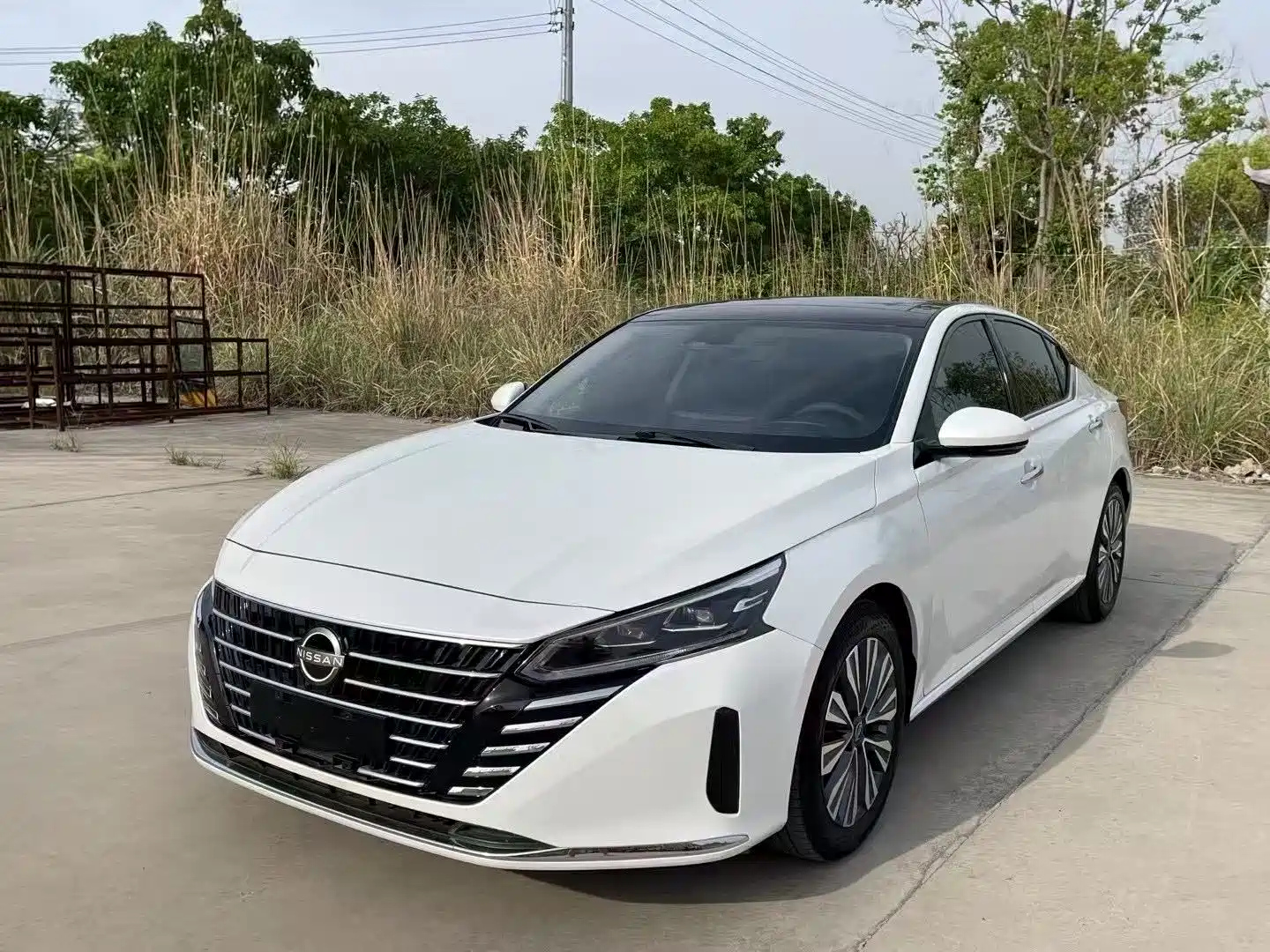 NISSAN TEANA 2022