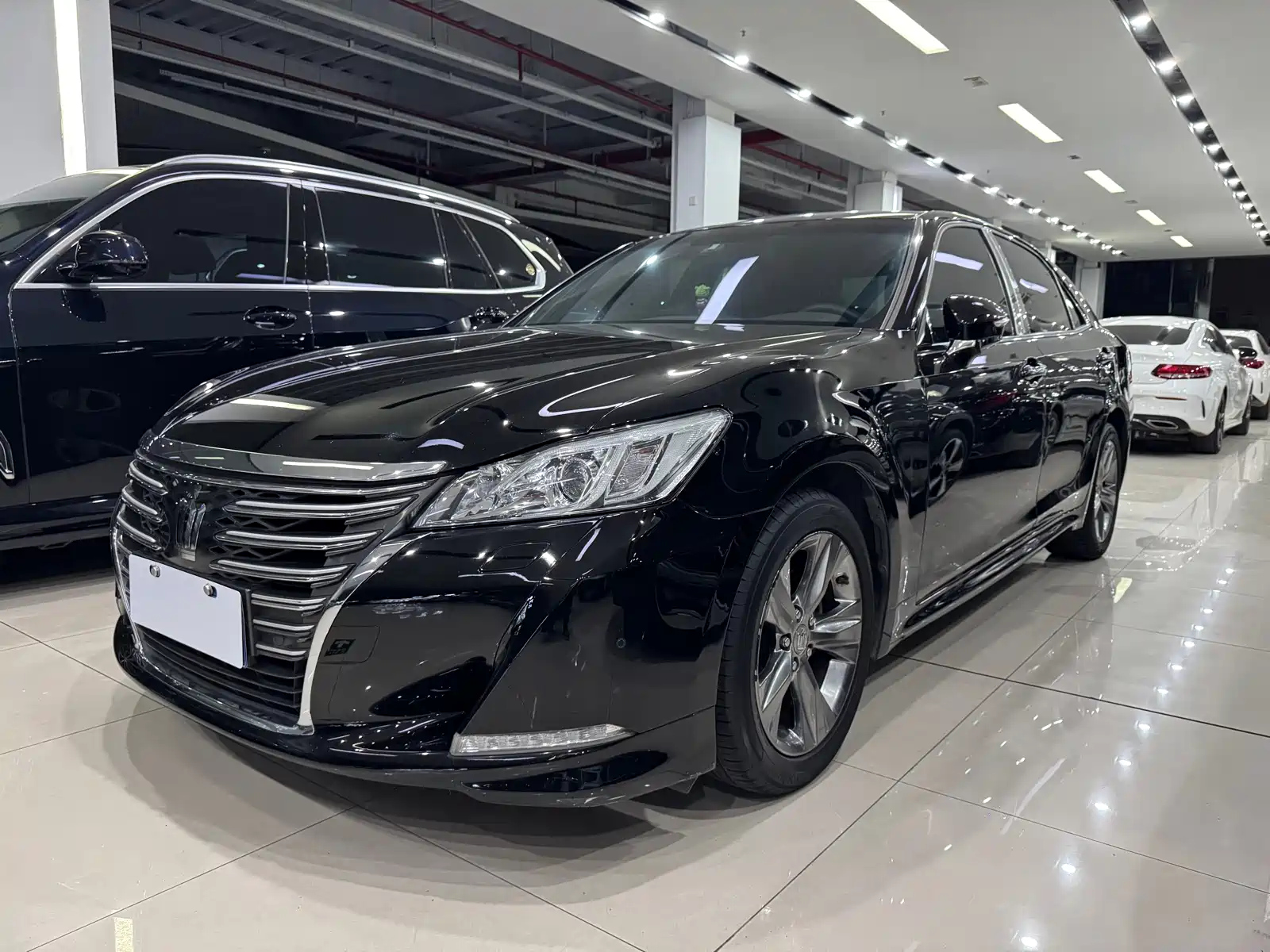 TOYOTA CROWN 2015