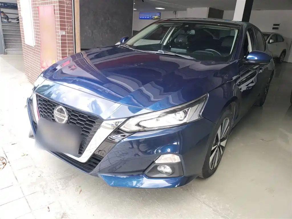 NISSAN TEANA 2019